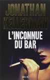 L'inconnue du bar : roman /